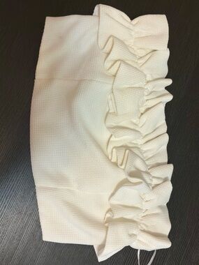 DO+BE Cream Strapless Textured Top